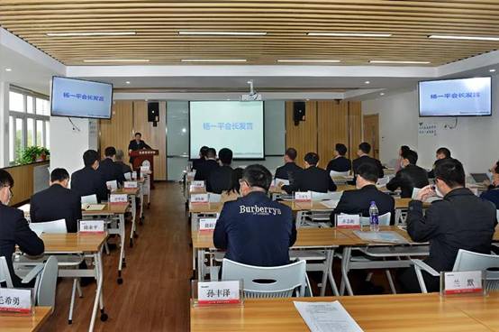 ���й������� ��������������������������������ʦ��ͽ����ΰ�¹��������ࡱ��ʽ�����ڿ�